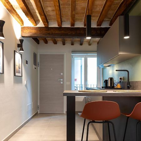 Palais Bernadette Aparthotel Парма Екстериор снимка