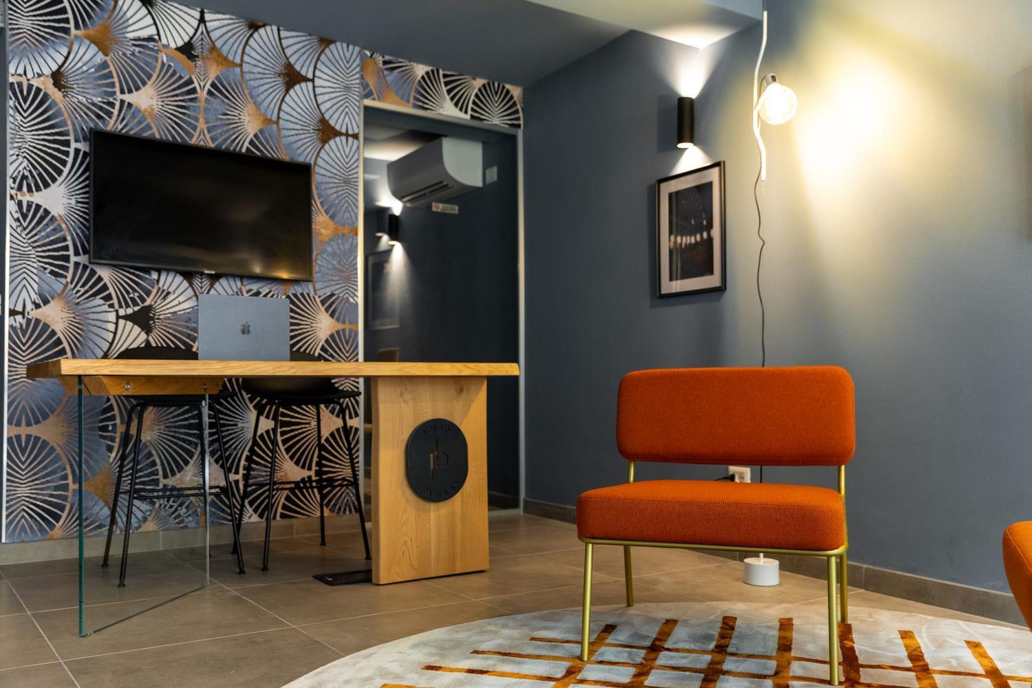 Palais Bernadette Aparthotel Парма Екстериор снимка